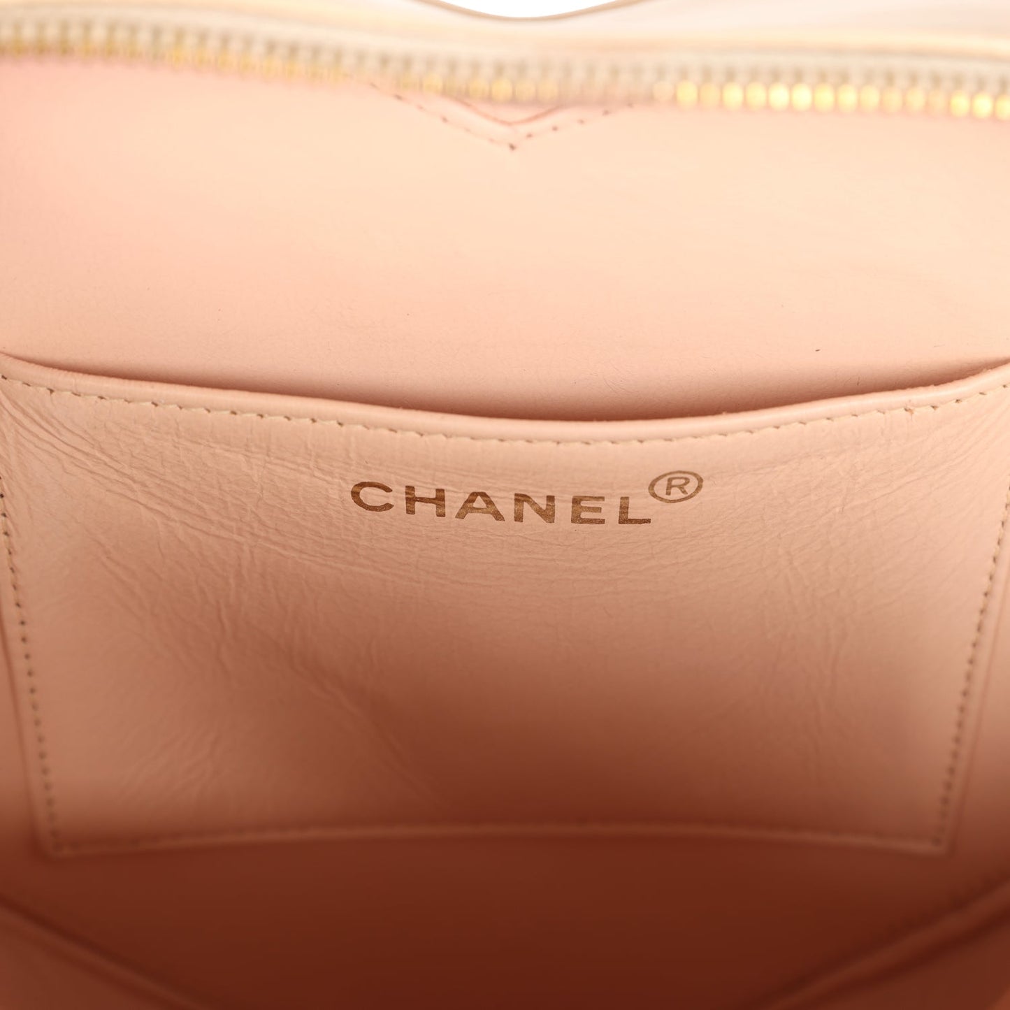 Vintage Chanel Heart Vanity Bag Beige and Black Patent Antique Gold Hardware