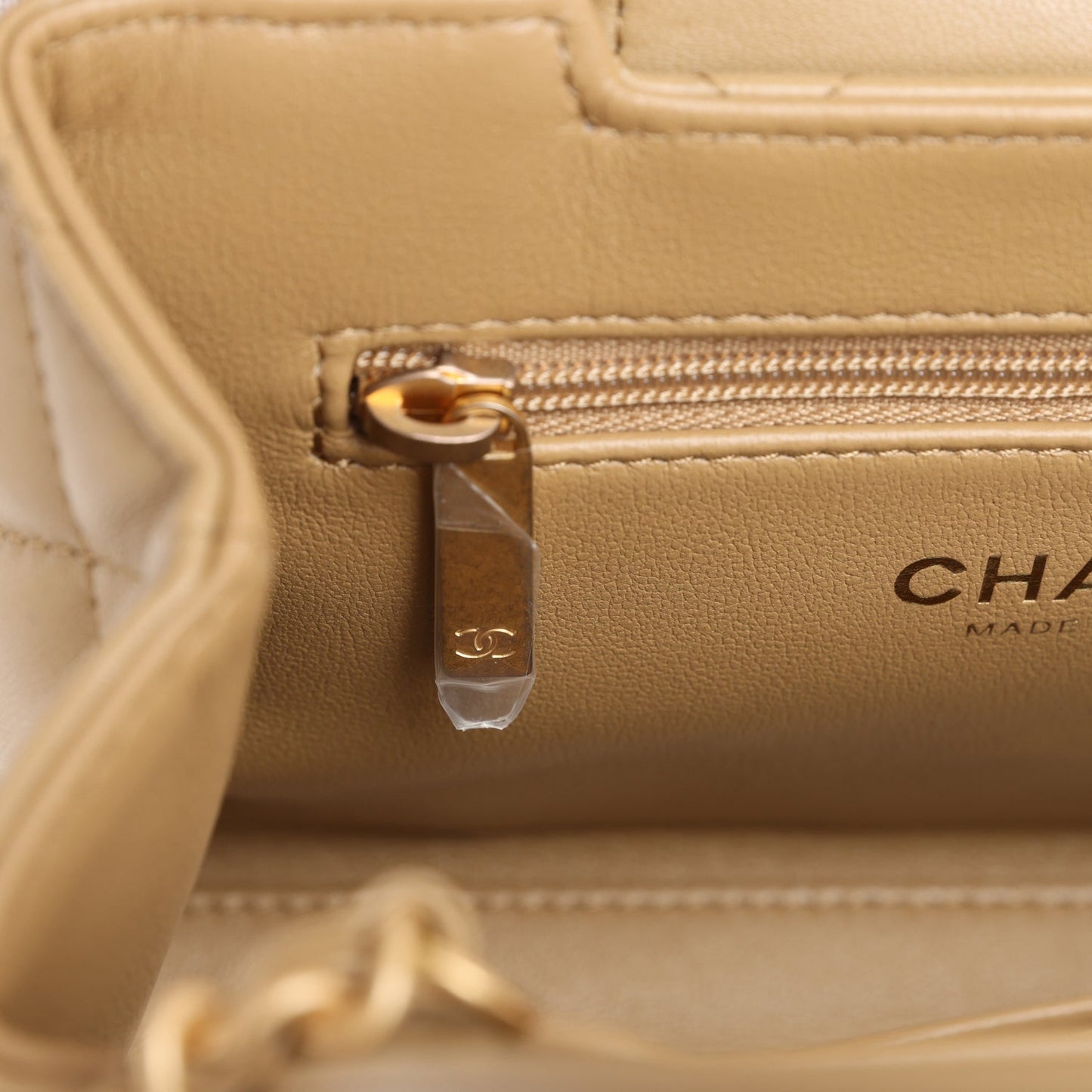 Chanel Small Kelly Shopper Dark Beige Shiny Lambskin Antique Gold Hardware